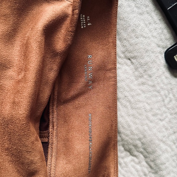 WHBM Runway leggings - Picture 5 of 5